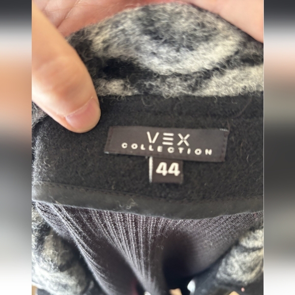 Vex - Picture 2 of 5